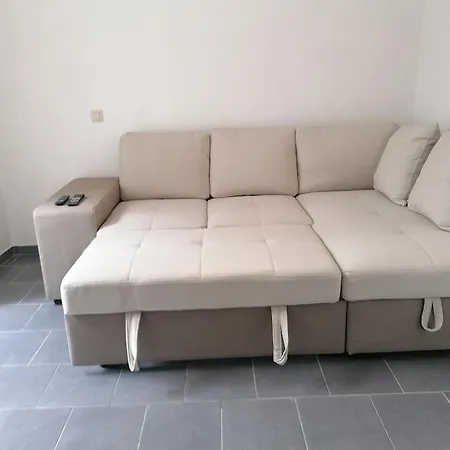 Appartement Studio Avec Tv, Wifi Et Frigo *