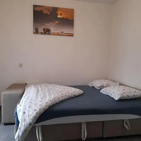 Studio Avec Tv, Wifi Et Frigo Appartement Bergen